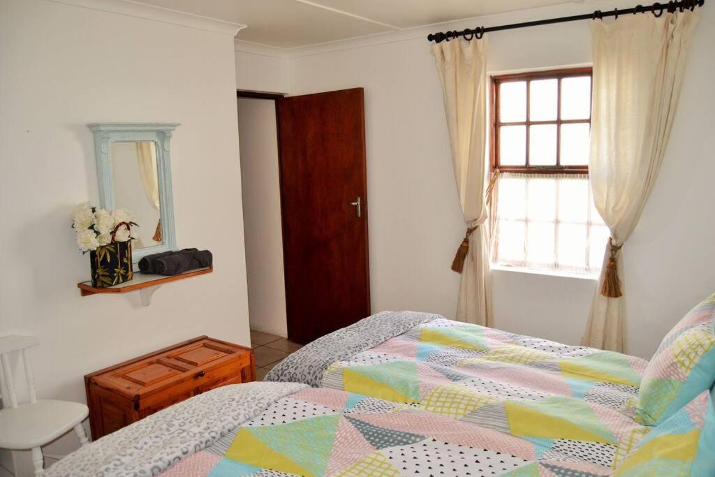 Agulhas Heights Self-Catering Cottages Exterior foto