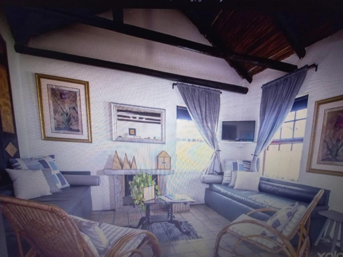 Agulhas Heights Self-Catering Cottages Exterior foto